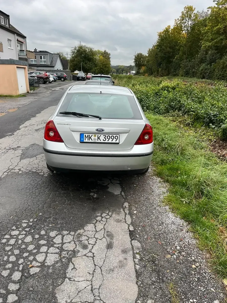 Gebraucht Ford Mondeo 2002 Silber Limousine