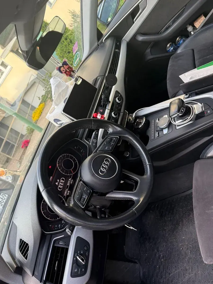 Gebraucht Audi A4 190 PS (139 kW) 2017 Schwarz Kombi