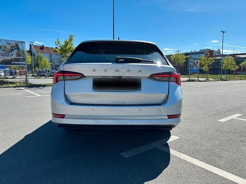 Gebraucht Skoda Octavia 150 PS (110 kW) 2020 Silber Kombi