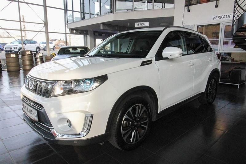 Gebraucht Suzuki Vitara 140 PS (102 kW) 2019 Weiß SUV
