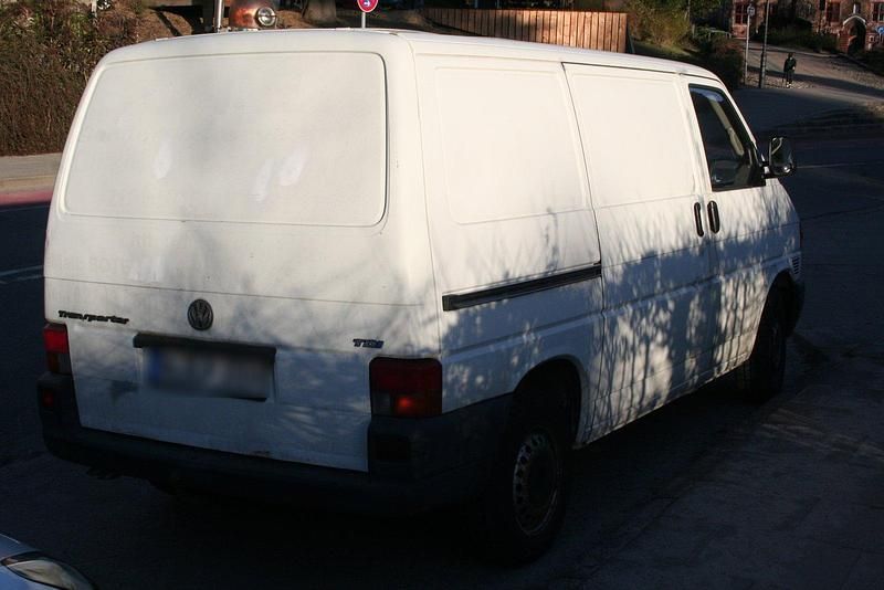 Gebraucht VW Transporter 81 PS (59 kW) 1999 Van