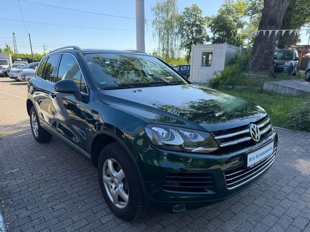 Gebraucht VW Touareg 239 PS (175 kW) 2011 Grün SUV