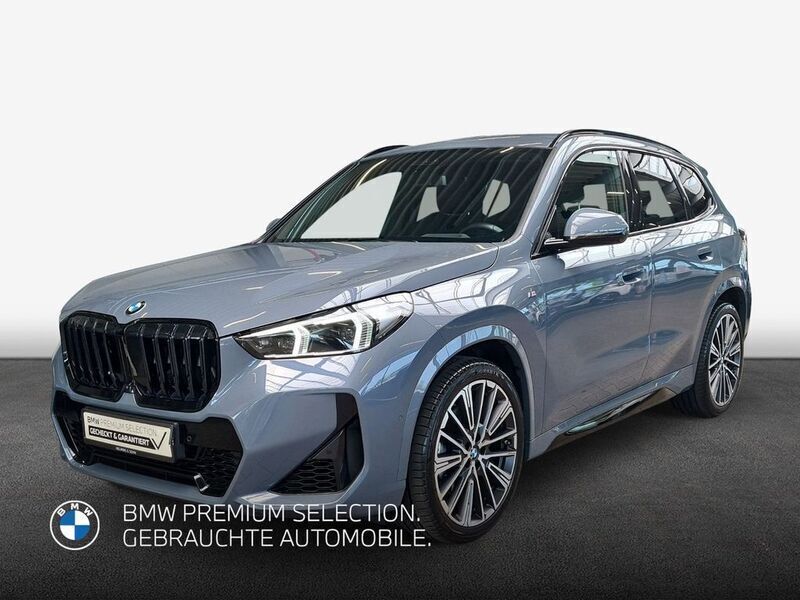 Grau Gebraucht 2023 BMW X1 M Sport SUV | 45.311 € (Teuer) - Bild 1/4