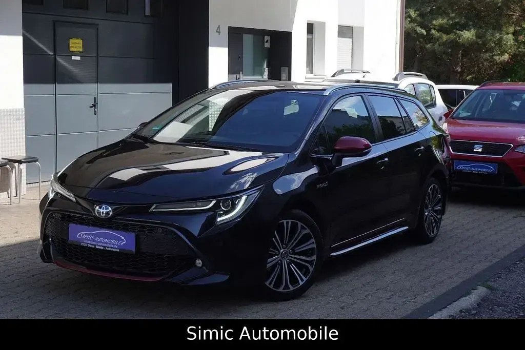 Gebraucht Toyota Corolla Club 122 PS (89 kW) 2019 Schwarz Limousine