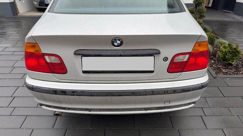 Gebraucht BMW 316 105 PS (77 kW) 2000 Silber Limousine