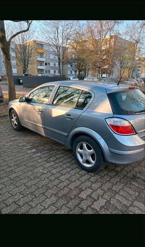 Gebraucht Opel Astra 2005 Grau Kleinwagen
