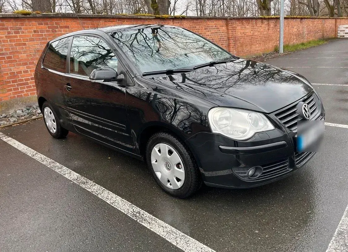 Gebraucht VW Polo United 80 PS (58 kW) 2009 Schwarz Kleinwagen