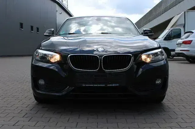 Używany BMW 218 Advantage 136 KM (100 kW) 2017 Czarny Coupe