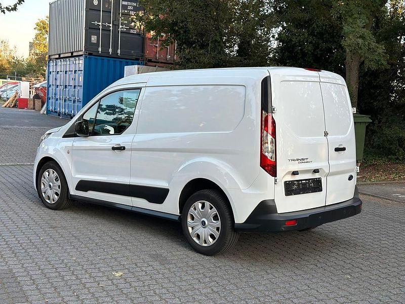 Gebraucht Ford Transit Connect Trend 101 PS (74 kW) 2019 Frozen white Van / Kleinbus