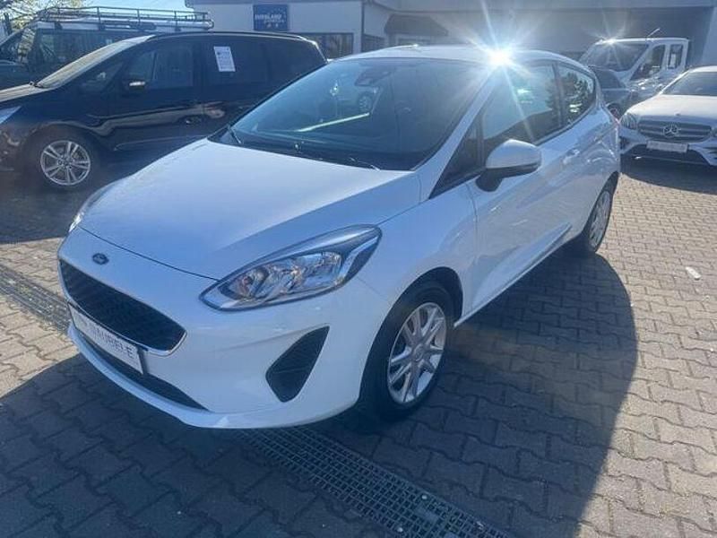 Gebraucht Ford Fiesta Cool & Connect 75 PS (55 kW) 2021 Weiß Kleinwagen