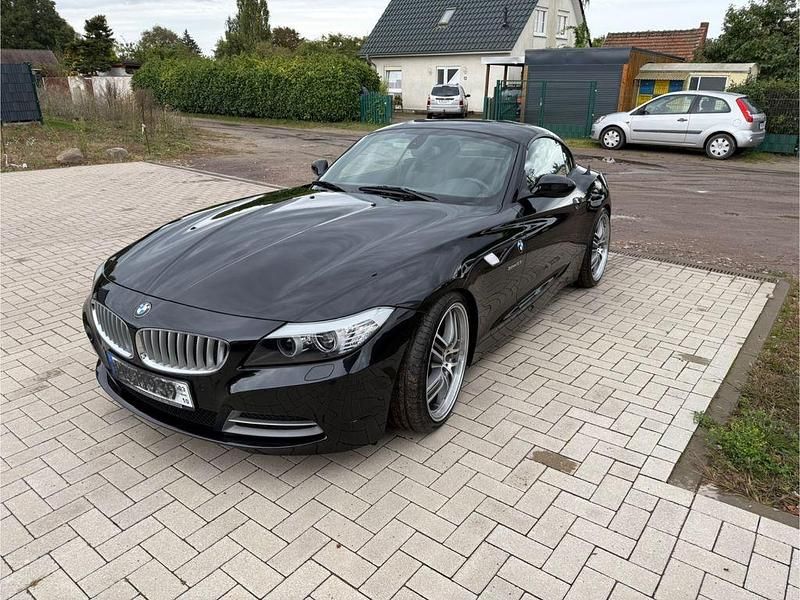 Schwarz Gebraucht 2011 BMW Z4 Sport Line Cabrio | 22.900 € - Bild 1/4