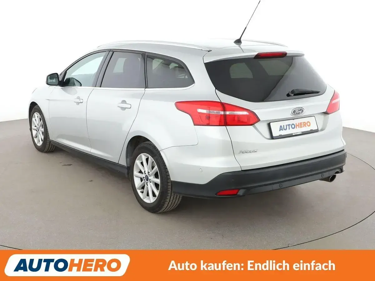 Gebraucht Ford Focus Titanium 150 PS (110 kW) 2015 Grau Kombi