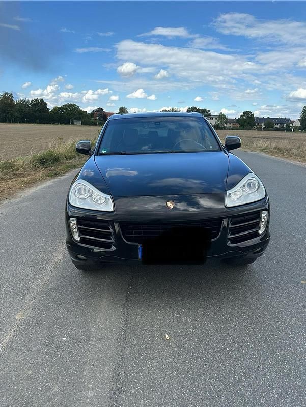 Schwarz Gebraucht 2009 Porsche Cayenne SUV | 12.500 € (Guter Preis) - Bild 1/4