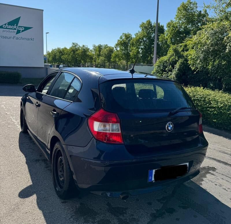 Blau Gebraucht 2005 BMW 116 Kleinwagen | 3.200 € (Fairer Preis) - Bild 1/4