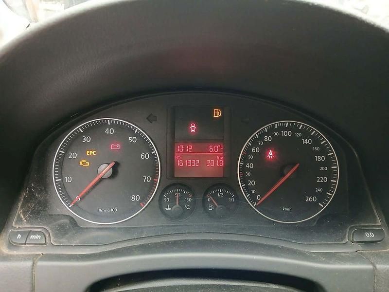 Gebraucht VW Golf Plus Cross 102 PS (75 kW) 2005 Silber Van / Kleinbus