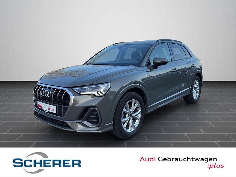 Gebraucht Audi Q3 Ambiente 150 PS (110 kW) 2025 Chronosgrau metallic (metallic) SUV