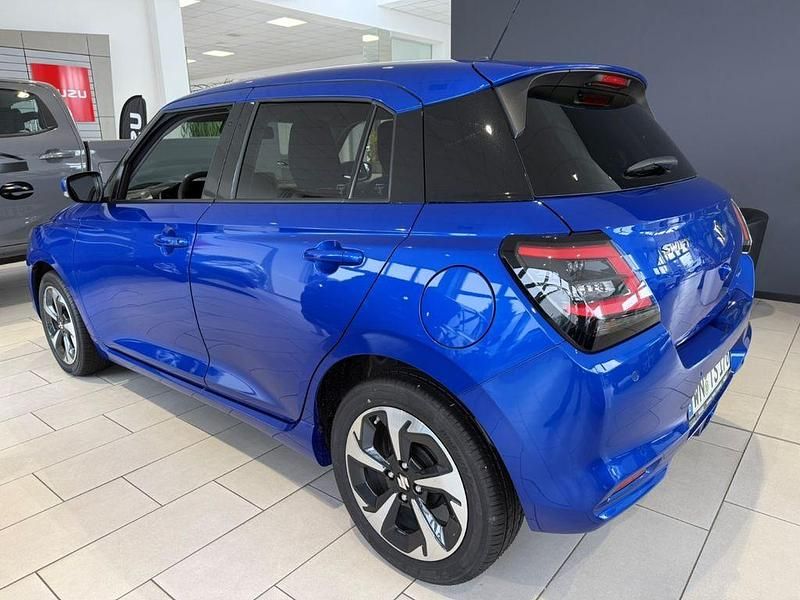 Gebraucht Suzuki Swift Comfort+ 83 PS (61 kW) 2025 Blau Kleinwagen