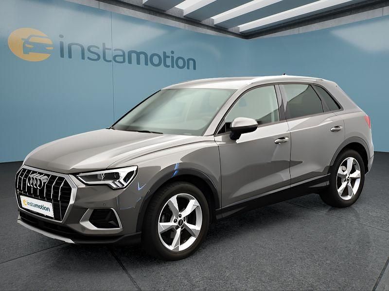 Grau Gebraucht 2022 Audi Q3 SUV | 31.499 € (Fairer Preis) - Bild 1/4