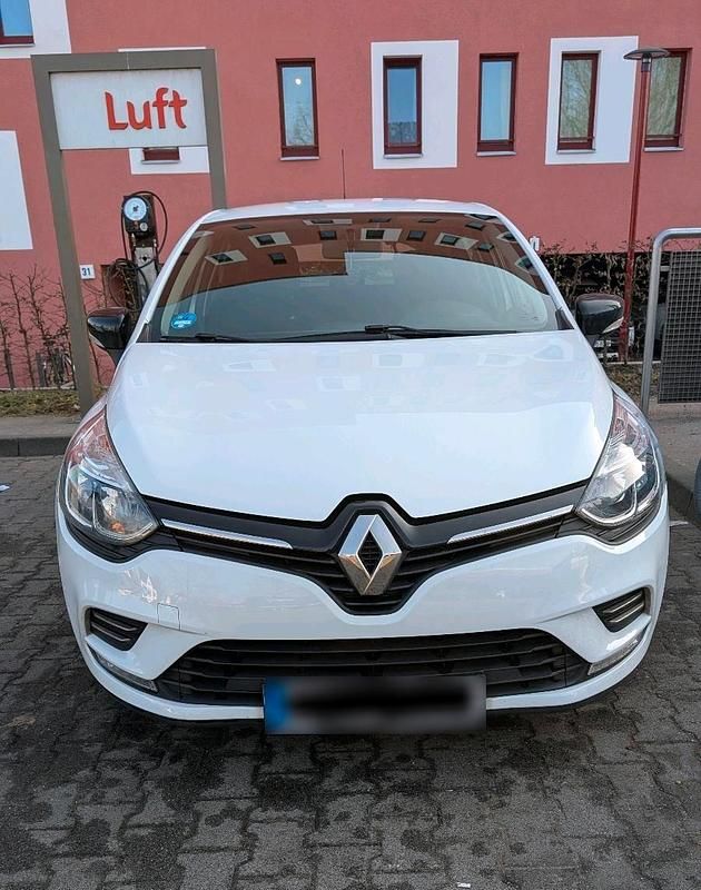 Gebraucht Renault Clio IV 73 PS (53 kW) 2018 Weiß Kleinwagen