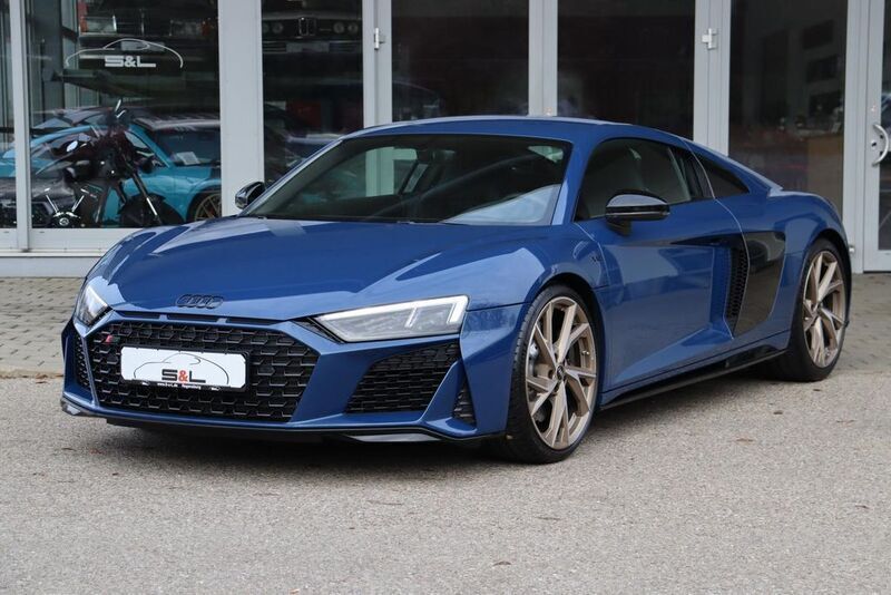 Ascariblau metallic Gebraucht 2024 Audi R8 Coupé Performance Coupé | 136.900 € - Bild 1/4