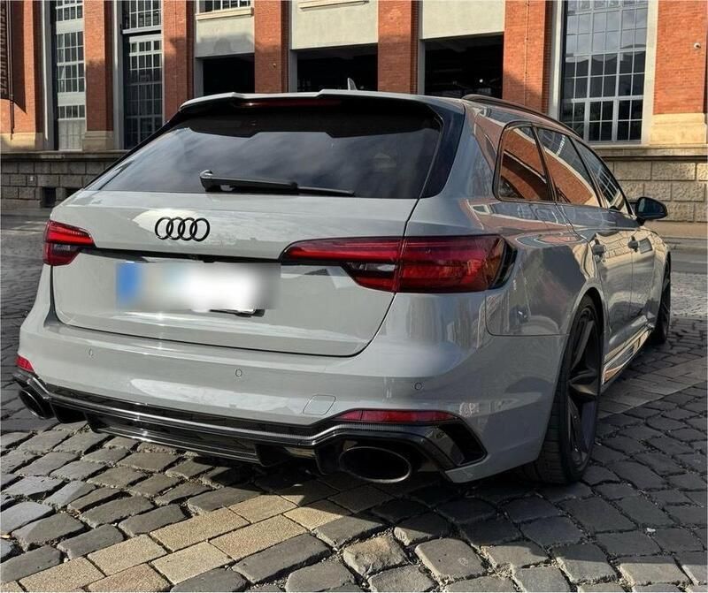 Grau Gebraucht 2017 Audi RS4 Kombi | 54.000 € - Bild 1/4