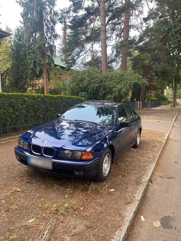 Gebraucht BMW 523 170 PS (125 kW) 1998 Blau Limousine