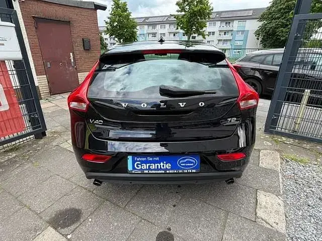 Gebraucht Volvo V40 Kinetic 120 PS (88 kW) 2014 Black solid (stone) / solid Kombi