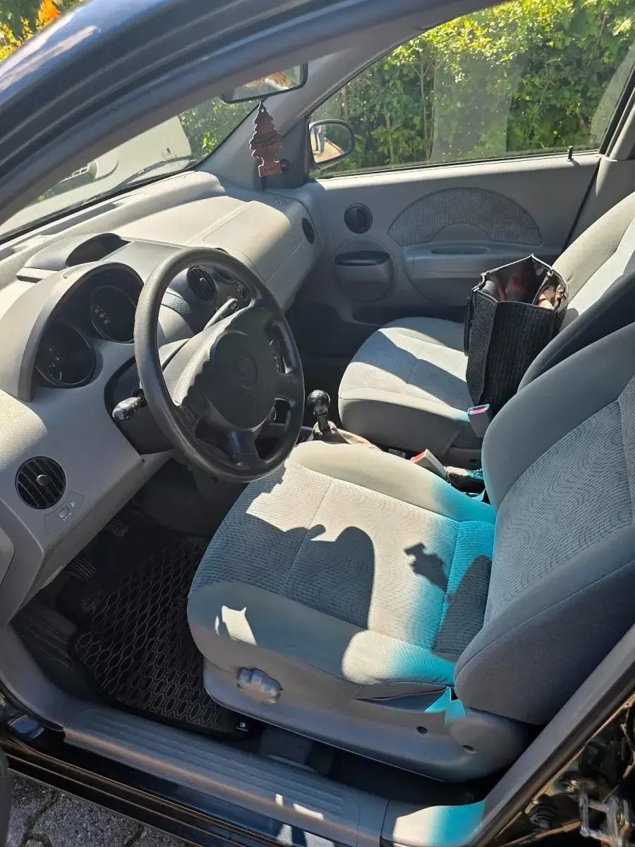 Gebraucht Chevrolet Kalos 83 PS (61 kW) 2004 Schwarz Kleinwagen