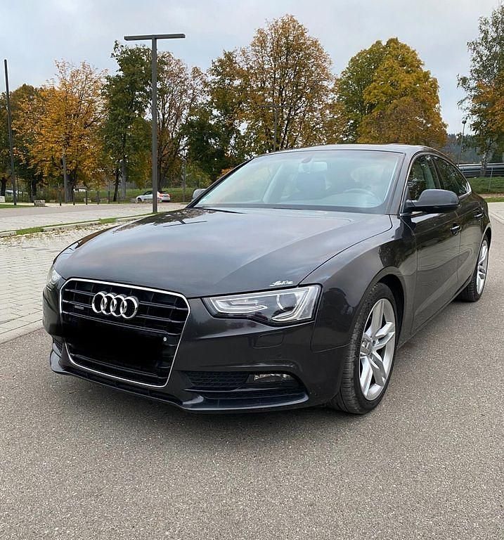 Grau Gebraucht 2013 Audi A5 Sportback Sport Limousine | 7.999 € (Superpreis) - Bild 1/4