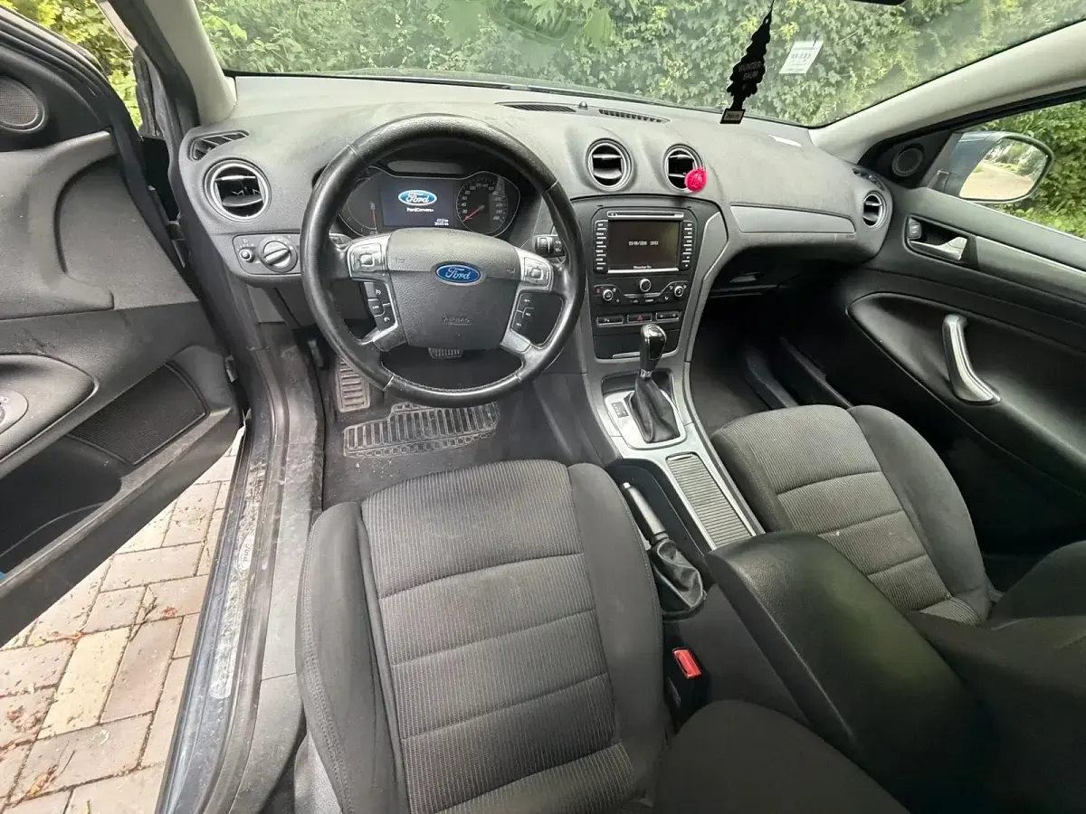 Gebraucht Ford Mondeo 200 PS (147 kW) 2011 Kombi