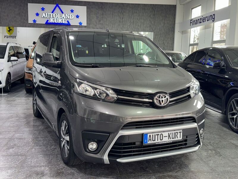 Dark grey Gebraucht 2020 Toyota Proace Team Van | 19.900 € - Bild 1/4