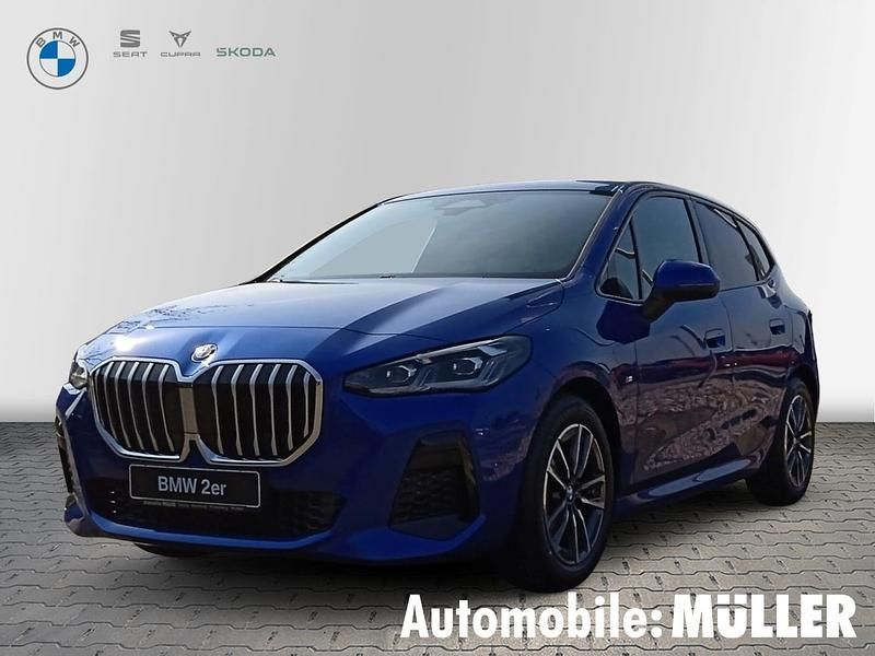 Gebraucht BMW 220 Active Tourer M Sport 156 PS (114 kW) 2024 Blau Van / Kleinbus