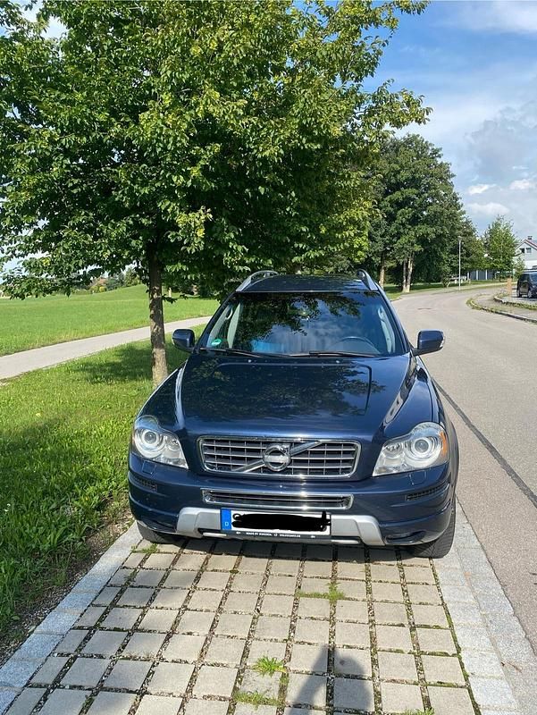Blau Gebraucht 2013 Volvo XC90 SUV | 13.150 € (Fairer Preis) - Bild 1/4
