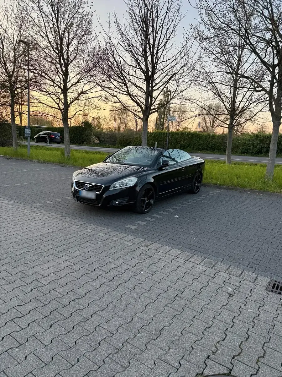 Gebraucht Volvo C70 136 PS (100 kW) 2010 Schwarz Cabrio