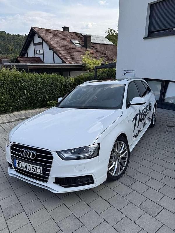 Gebraucht 2015 Audi A4 Kombi | 12.000 € (Guter Preis) - Bild 1/4