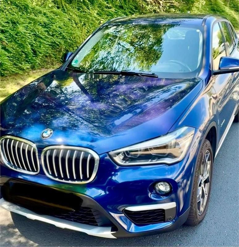 Blau Gebraucht 2016 BMW X1 SUV | 17.950 € (Guter Preis) - Bild 1/4