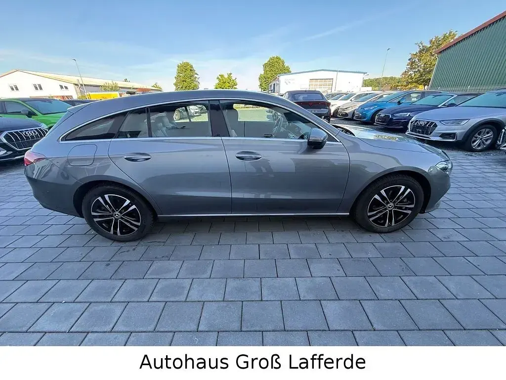 Gebraucht Mercedes CLA250e 218 PS (160 kW) 2023 Grau Coupé