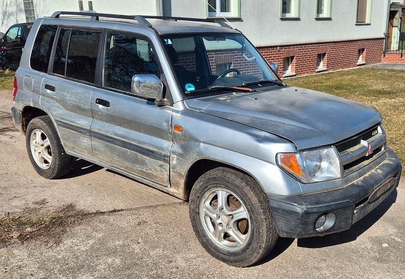 Gebraucht Mitsubishi Pajero 129 PS (94 kW) 2001 Silber SUV