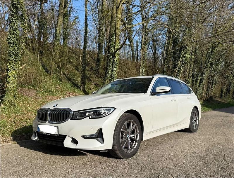 Gebraucht BMW 320 Luxury Line 184 PS (135 kW) 2020 Weiß Kombi
