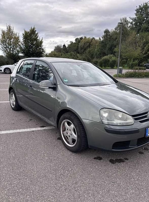 Grau Gebraucht 2003 VW Golf IV Pacific Limousine | 1.190 € (Superpreis) - Bild 1/4