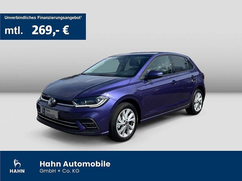 Vibrant violet metallic Gebraucht 2023 VW Polo IQ Drive Limousine | 19.790 € (Guter Preis) - Bild 1/3