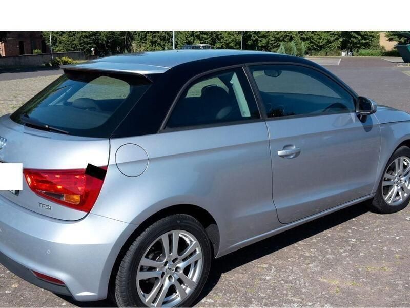 Silber Gebraucht 2015 Audi A1 Design Kleinwagen | 9.900 € (Superpreis) - Bild 1/4