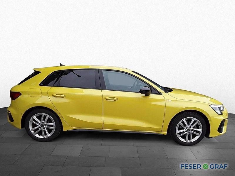 Gebraucht Audi A3 S-Line 150 PS (110 kW) 2023 Pythongelb metallic Limousine