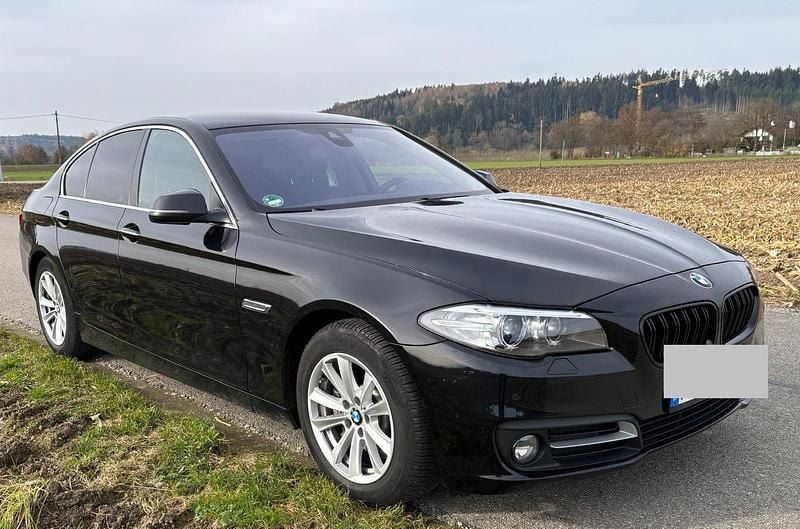 Schwarz Gebraucht 2014 BMW 530 Performance Limousine | 16.500 € (Guter Preis) - Bild 1/4