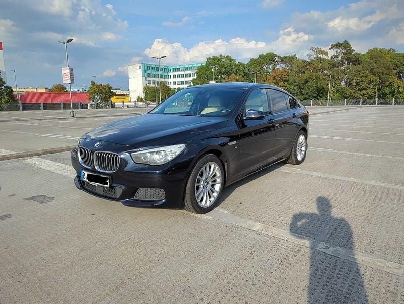 Schwarz Gebraucht 2016 BMW 535 M Sport Limousine | 17.000 € (Superpreis) - Bild 1/4