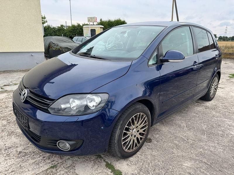 Blau Gebraucht 2011 VW Golf Plus Team Van / Kleinbus | 2.650 € (Guter Preis) - Bild 1/4