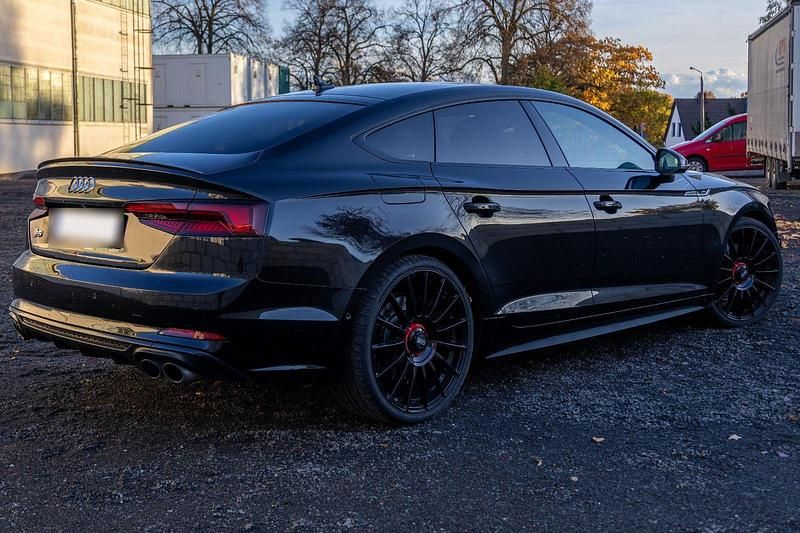 Gebraucht Audi S5 Ambiente 426 PS (313 kW) 2017 Schwarz Coupé