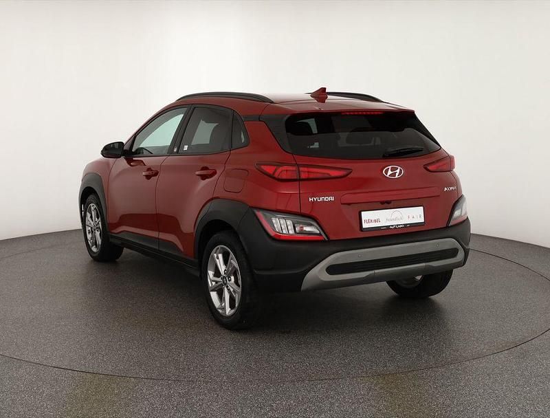 Gebraucht Hyundai Kona Edition 30+ 120 PS (88 kW) 2022 Rot SUV