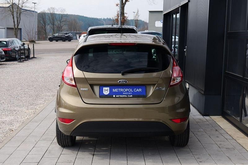 Gebraucht Ford Fiesta SYNC Edition 101 PS (74 kW) 2013 Gold Kleinwagen