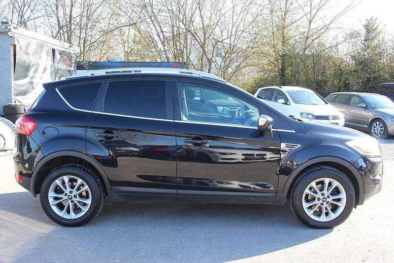 Gebraucht Ford Kuga Titanium 140 PS (102 kW) 2012 Schwarz SUV